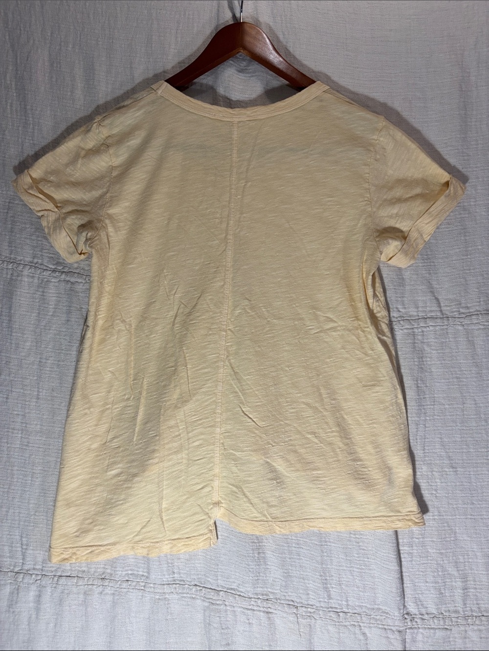 Wilt Pale Yellow V-Neck Short Sleeve Tee 100% Cotton Asymmetrical Hem USA made - Picture 10 of 11